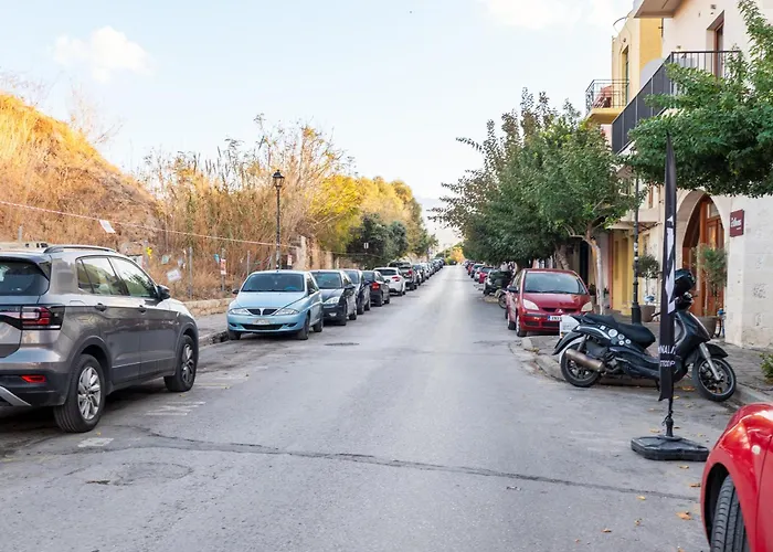 Dreamscape Residences - Zephi * Ханья